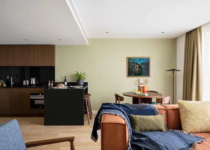 Cove Landmark PinnacleHotel Londra